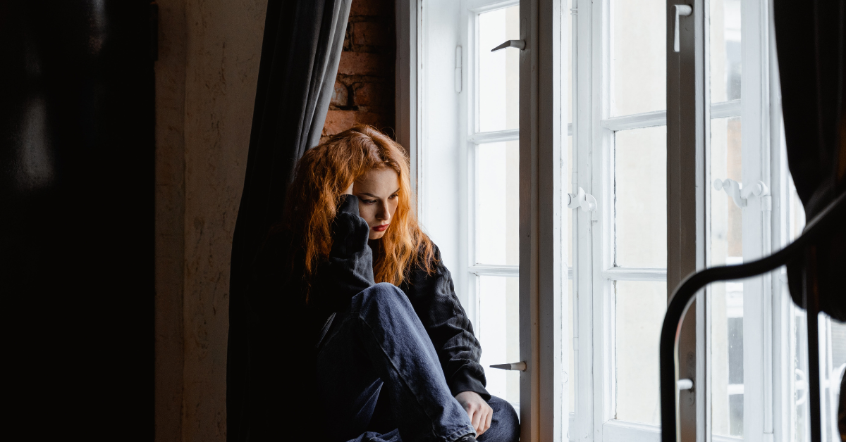 A woman displaying signs of fentanyl addiction